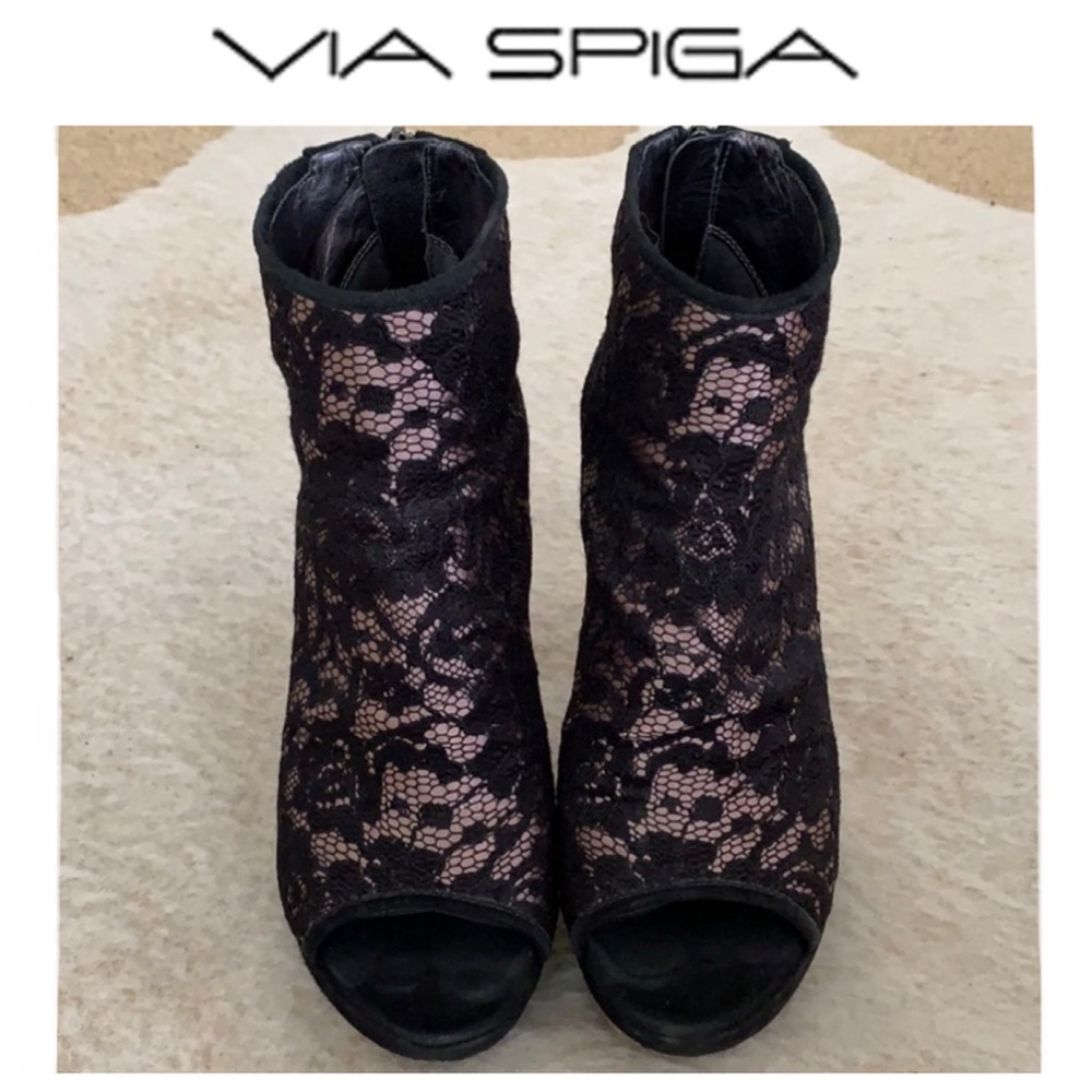 Via Spiga black suede peep toe booties
